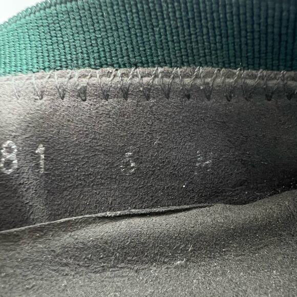 Stuart Weitzman Suede Whipstitch Trim Ballet Flats 6 US - Picture 9 of 10